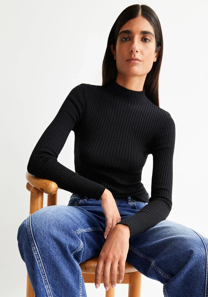 ALAANIA KNIT BOLUR SVARTUR