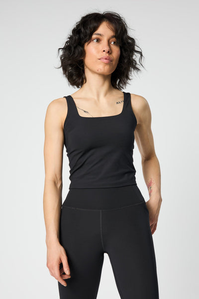 TOMMY SQUARE TANK TOPPUR SVARTUR