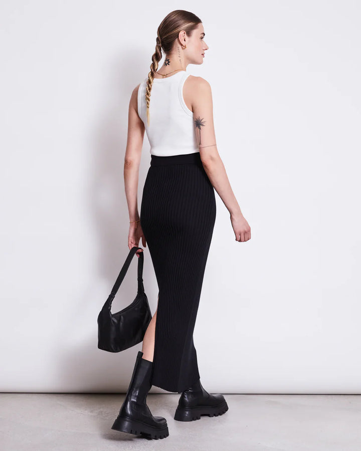 EBBA PILS RIB KNIT - SVART - Ethic