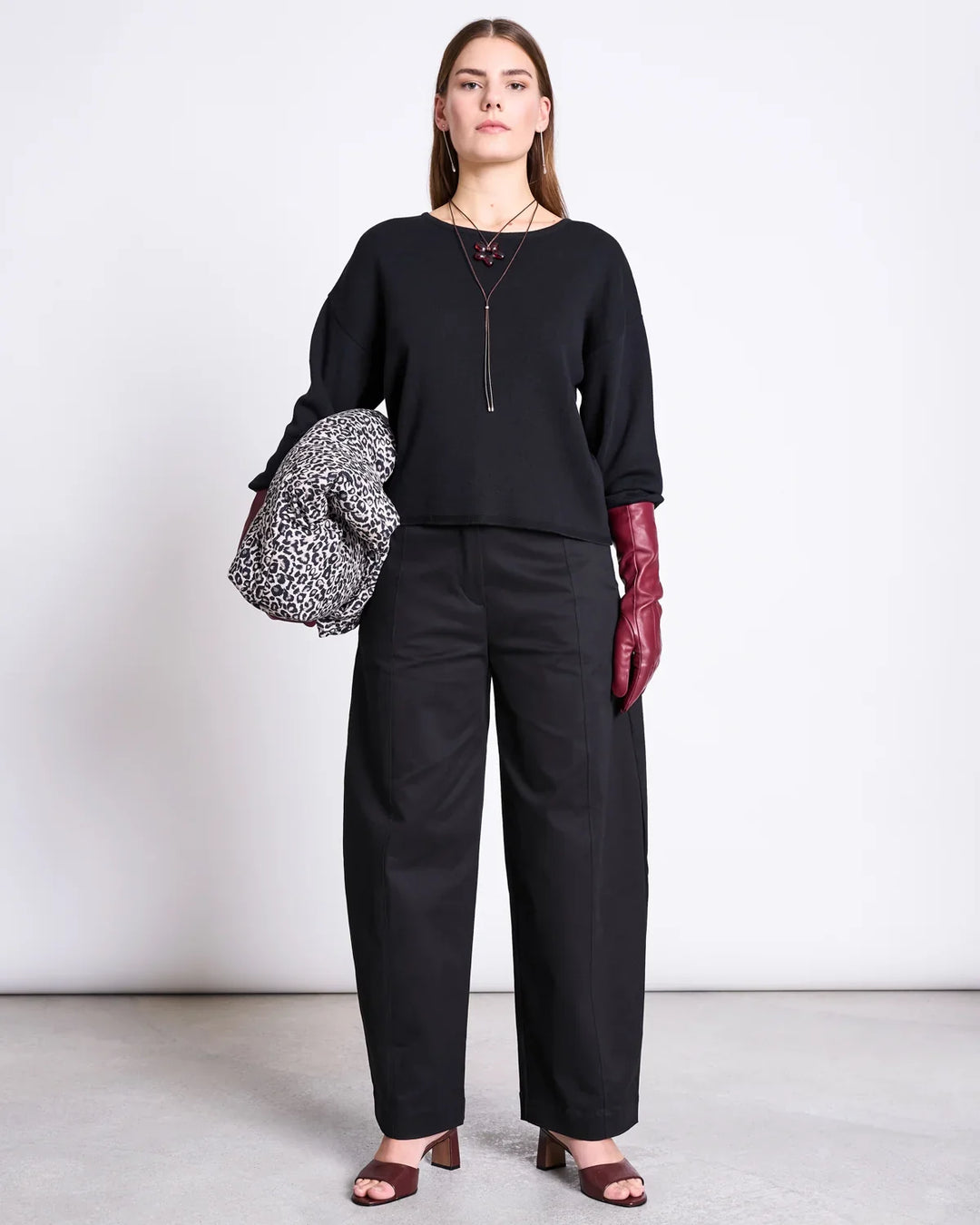 WILLIAMSBURG LIGHT KNIT JUMPER SVÖRT - Ethic