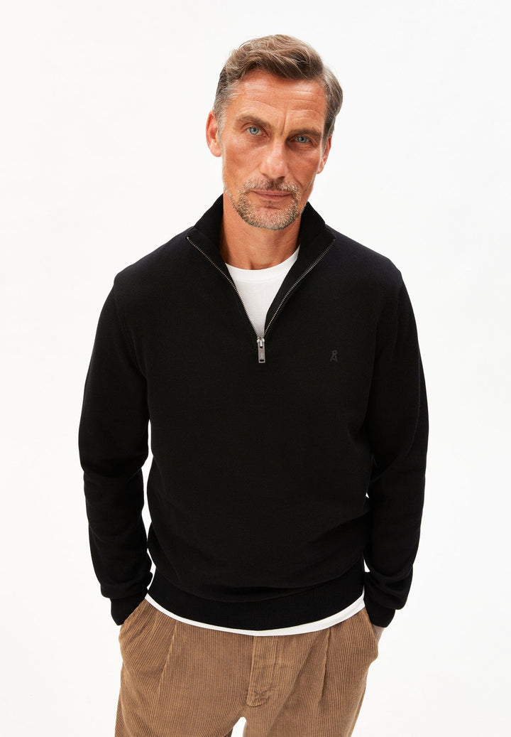FAABES HALF ZIP KNIT PEYSA SVÖRT - Ethic