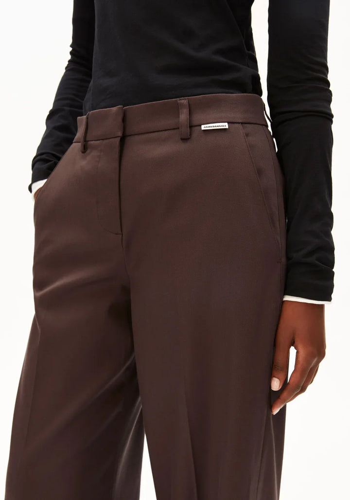 LEANDRAA BUXUR CLAYSTONE