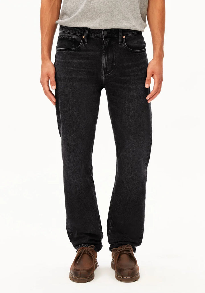 DILAANO STRAIGHT GALLABUXUR BLACK DUST