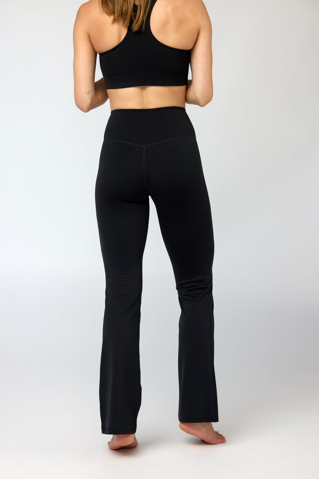 FLOAT FLARE LEGGINGS SVARTAR