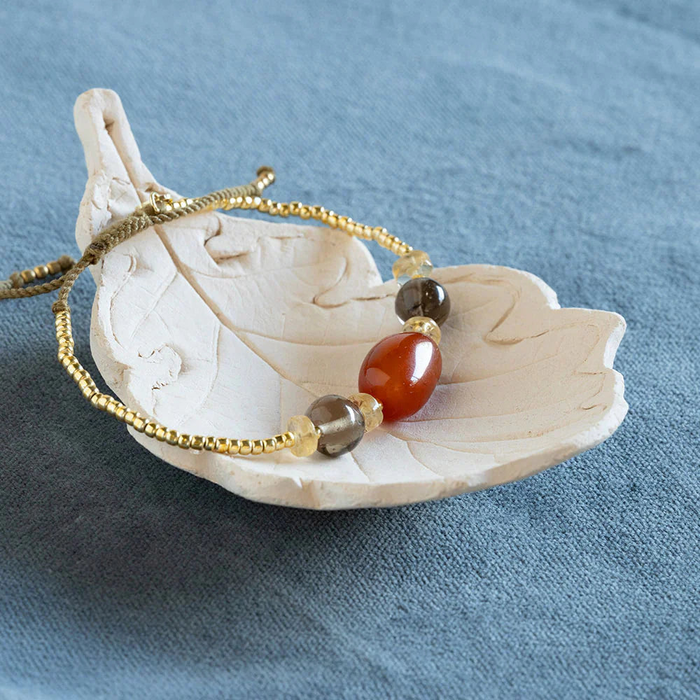 EXCITED CARNELIAN ARMBAND - Ethic