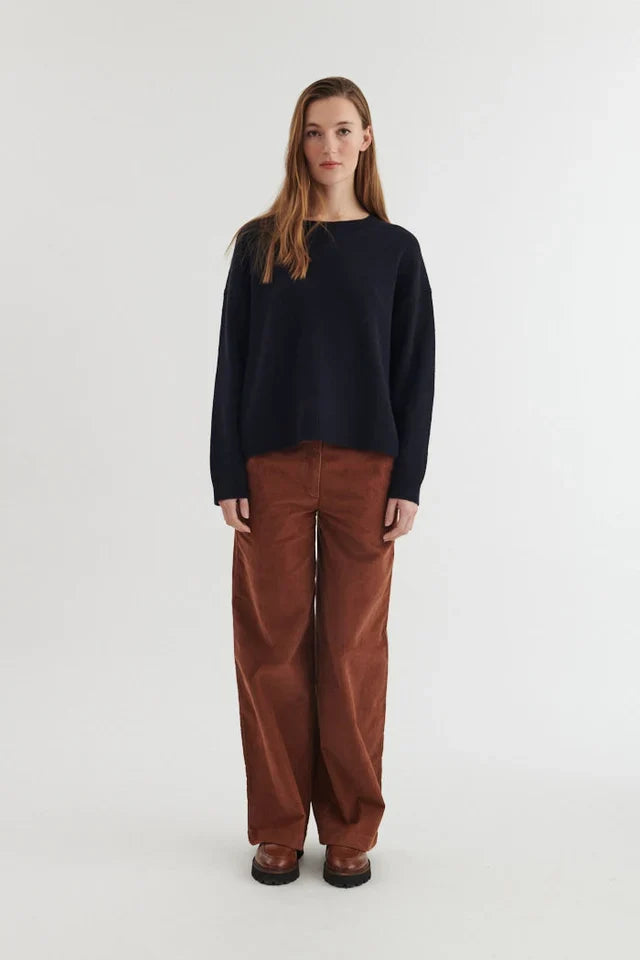 LIZ O-NECK PEYSA NAVY