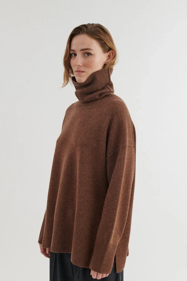 LIZ T-NECK PEYSA FONDUE FUDGE