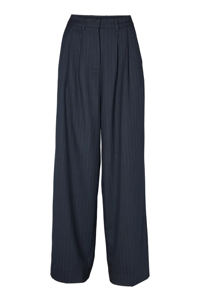 MARJO BUXUR SKY CAPTEIN