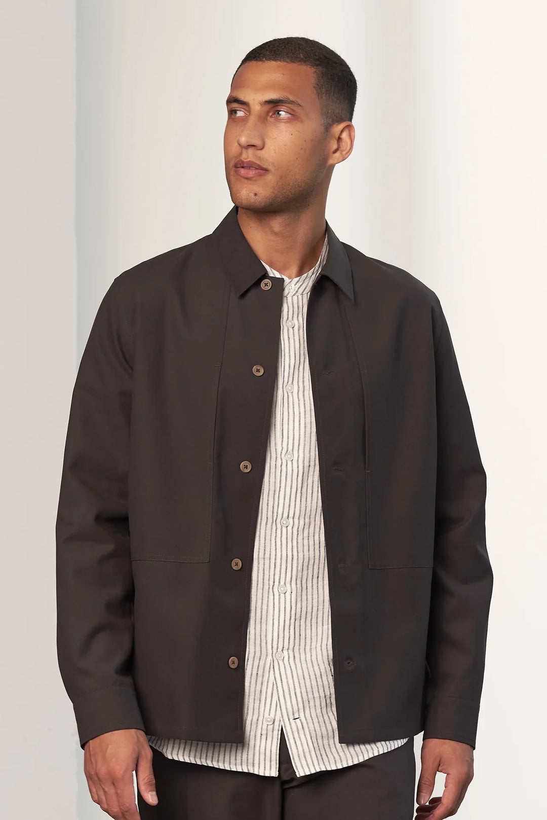 OWE JAKKASKYRTA ÚR TENCEL - GRAPHITE BROWN - Ethic