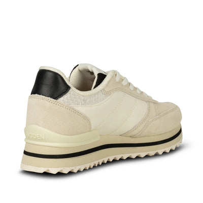 RONJA PLATEAU STRIGASKÓR WHISPER WHITE