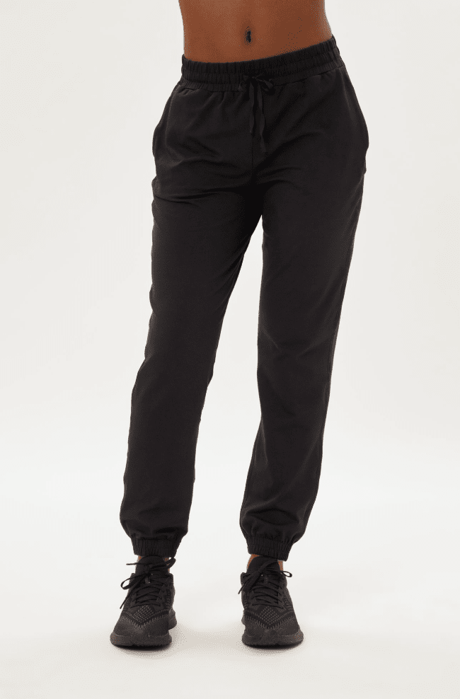 RESET SLIM STRAIGHT JOGGER SVARTAR - Ethic
