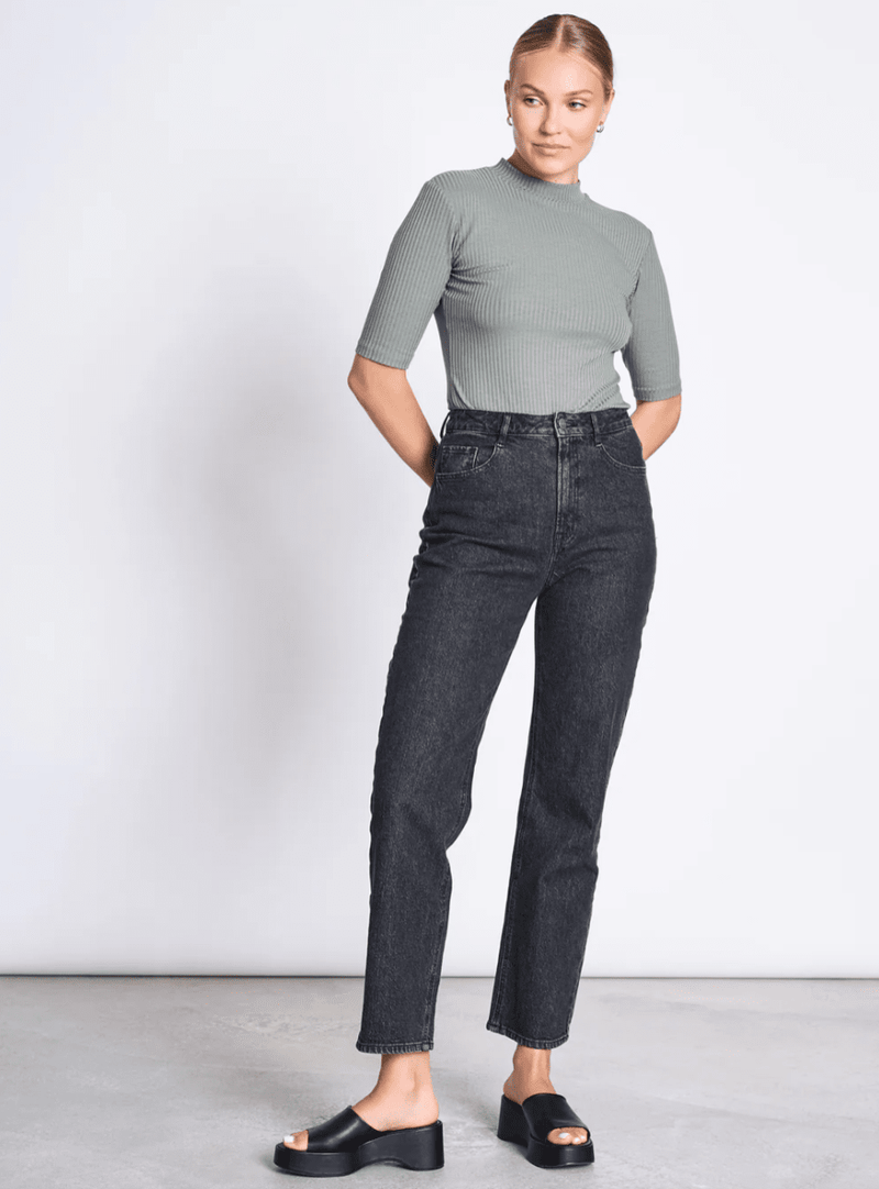 NINA BOLUR VINTAGE LACE