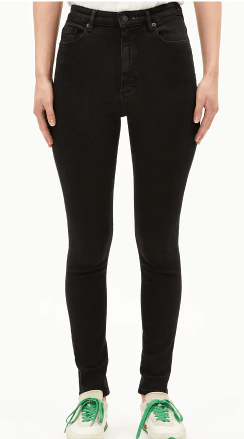 INGAA SKINNY GALLABUXUR RINSE BLACK
