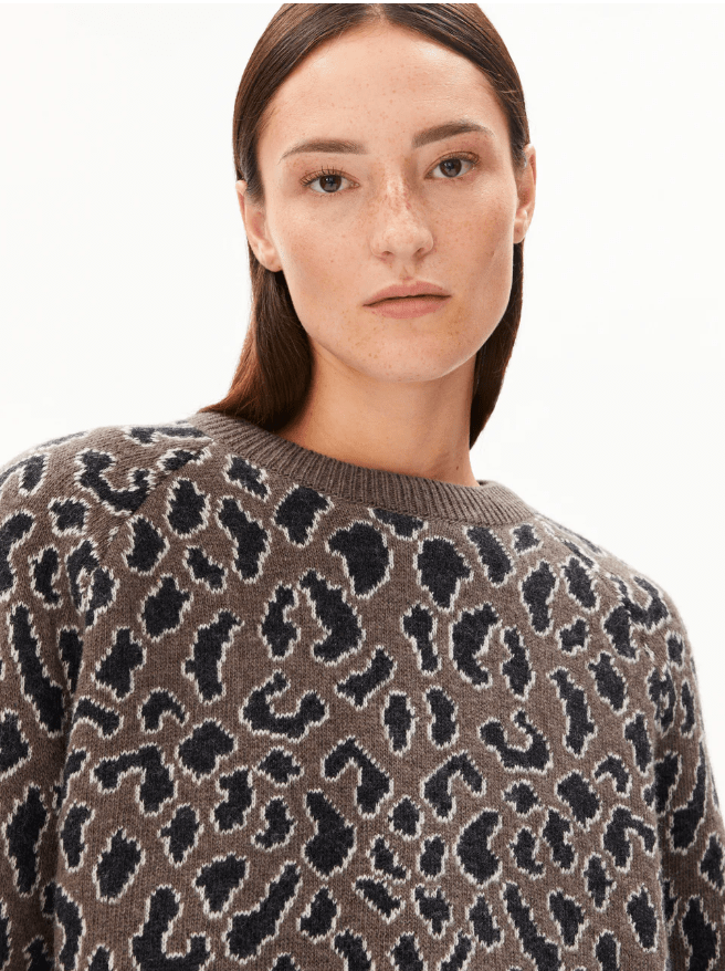 DILIRIAA REGLANA PEYSA LEOPAA WALNUT CREAM