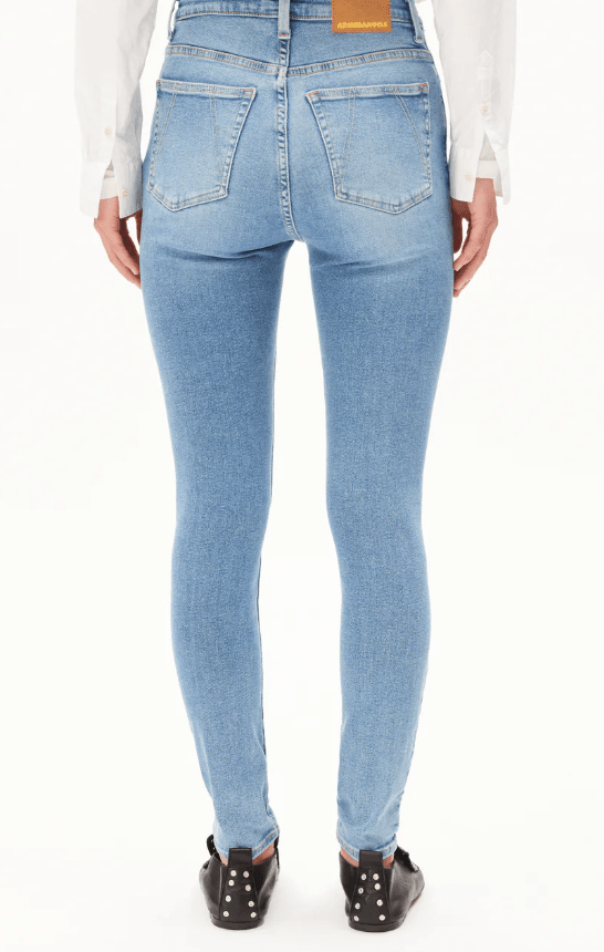 INGAA SKINNY GALLABUXUR DOVE - Ethic