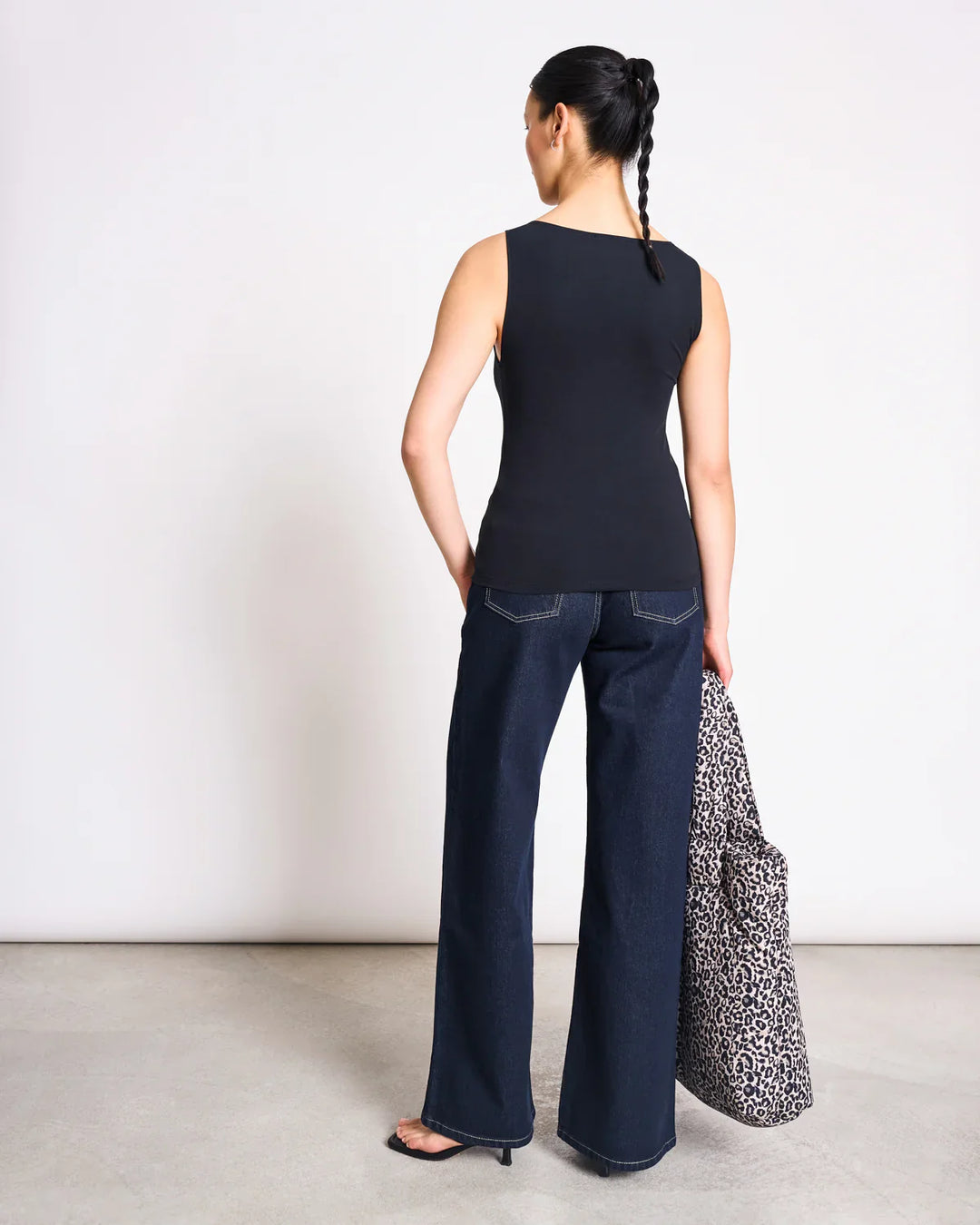 BOAT NECK TOP FELIS BOLUR SVARTUR - Ethic