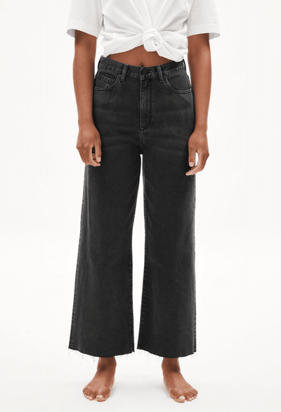 ENIJAA CROPPED GALLABUXUR EBONY BLACK