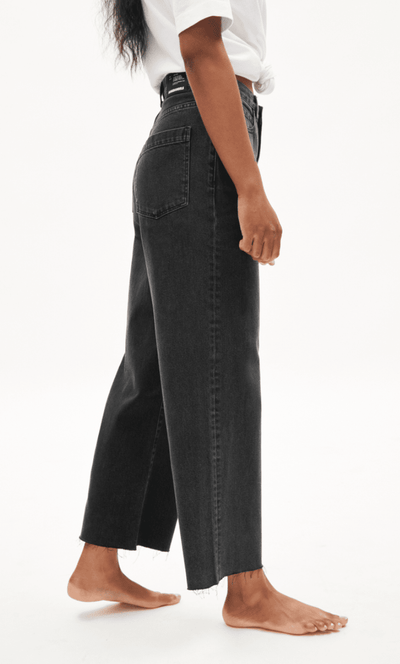 ENIJAA CROPPED GALLABUXUR EBONY BLACK